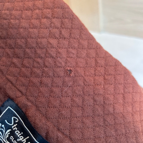 Quilted Bomber Style Rust Color Zip Sweatshirt - Picture 6 of 8